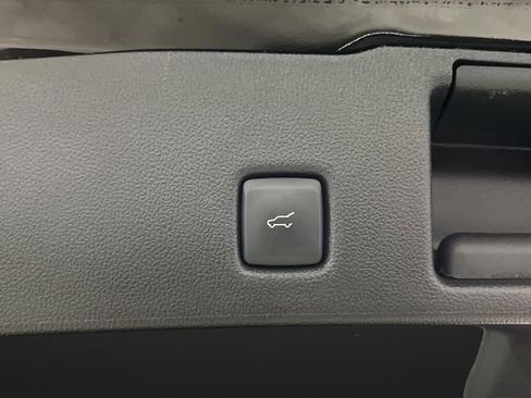 Used 2024 Ford Escape ST-Line w/ Tech Pack #1 image 17