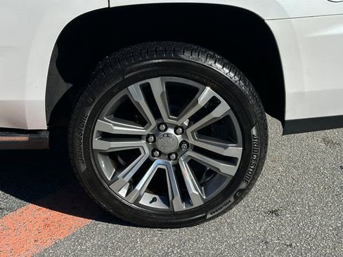 Used 2019 GMC Yukon Denali w/ Denali Ultimate Package image 11