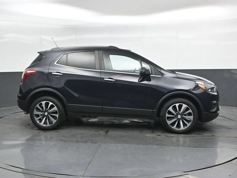 Used 2021 Buick Encore Preferred AWD/4WD image 5