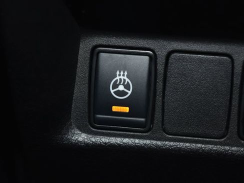 Certified 2022 Nissan Rogue Sport SL w/ Premium Package image 19