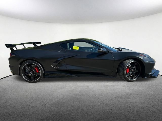 Used 2022 Chevrolet Corvette Stingray Premium Cpe w/ Z51 Performance Package RWD image 14