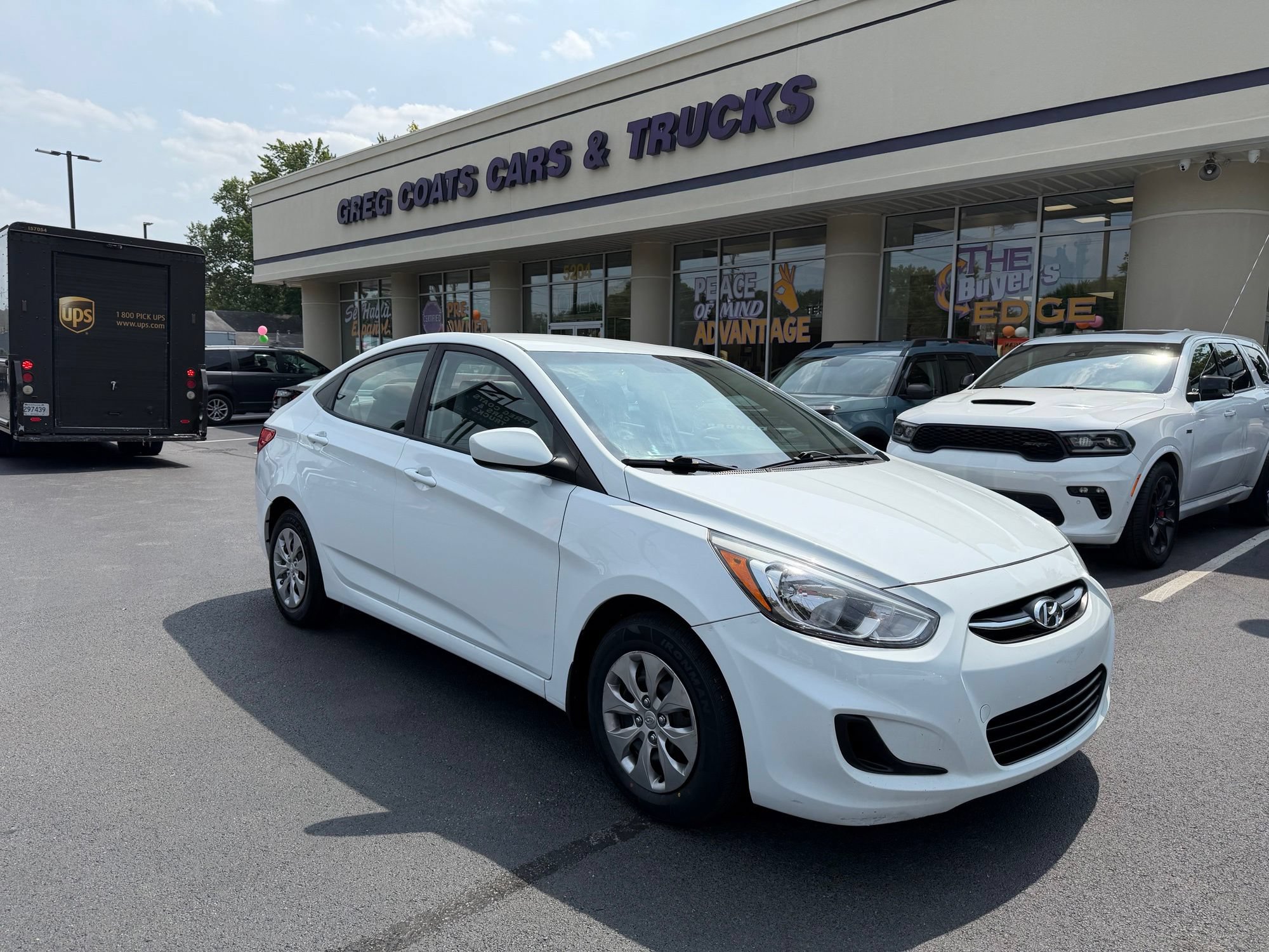 Used 2017 Hyundai Accent SE FWD image 1