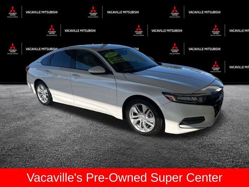Used 2018 Honda Accord LX image 7