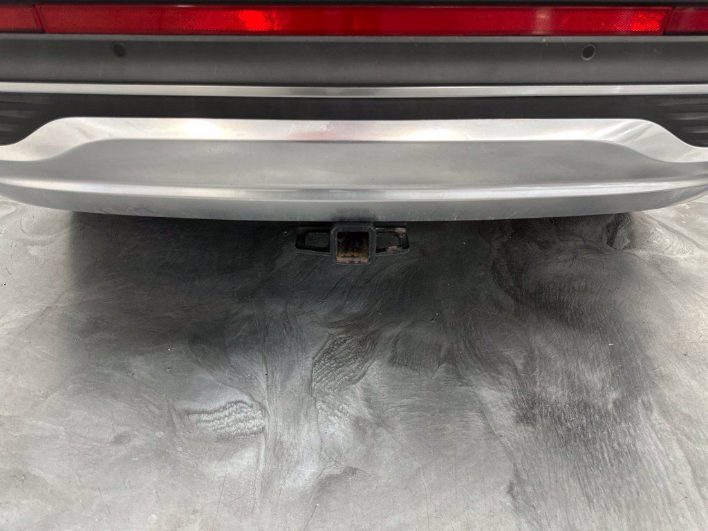 Used 2022 Hyundai Santa Fe Limited AWD/4WD image 11