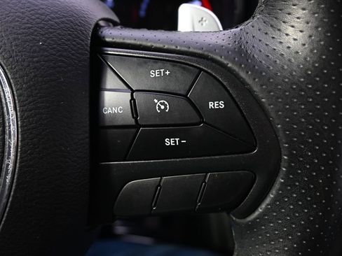 Used 2018 Dodge Durango R/T w/ Trailer Tow Group IV AWD/4WD image 37