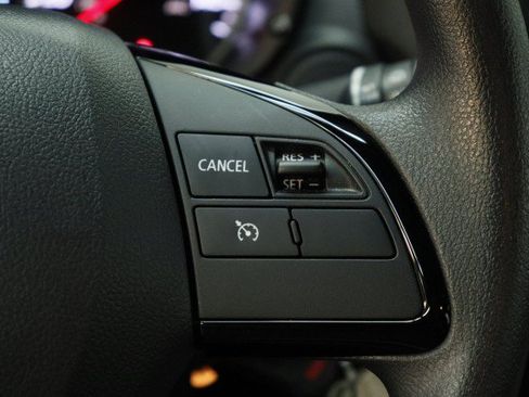 Used 2025 Mitsubishi Eclipse Cross ES AWD/4WD image 12