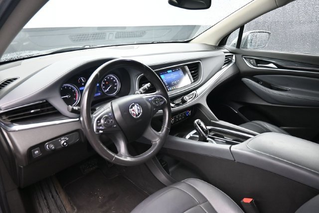 Used 2020 Buick Enclave Essence AWD/4WD image 12