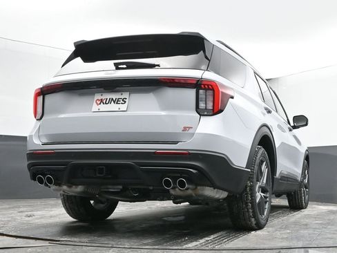 New 2026 Ford Explorer ST w/ Sun And Sound Package image 70