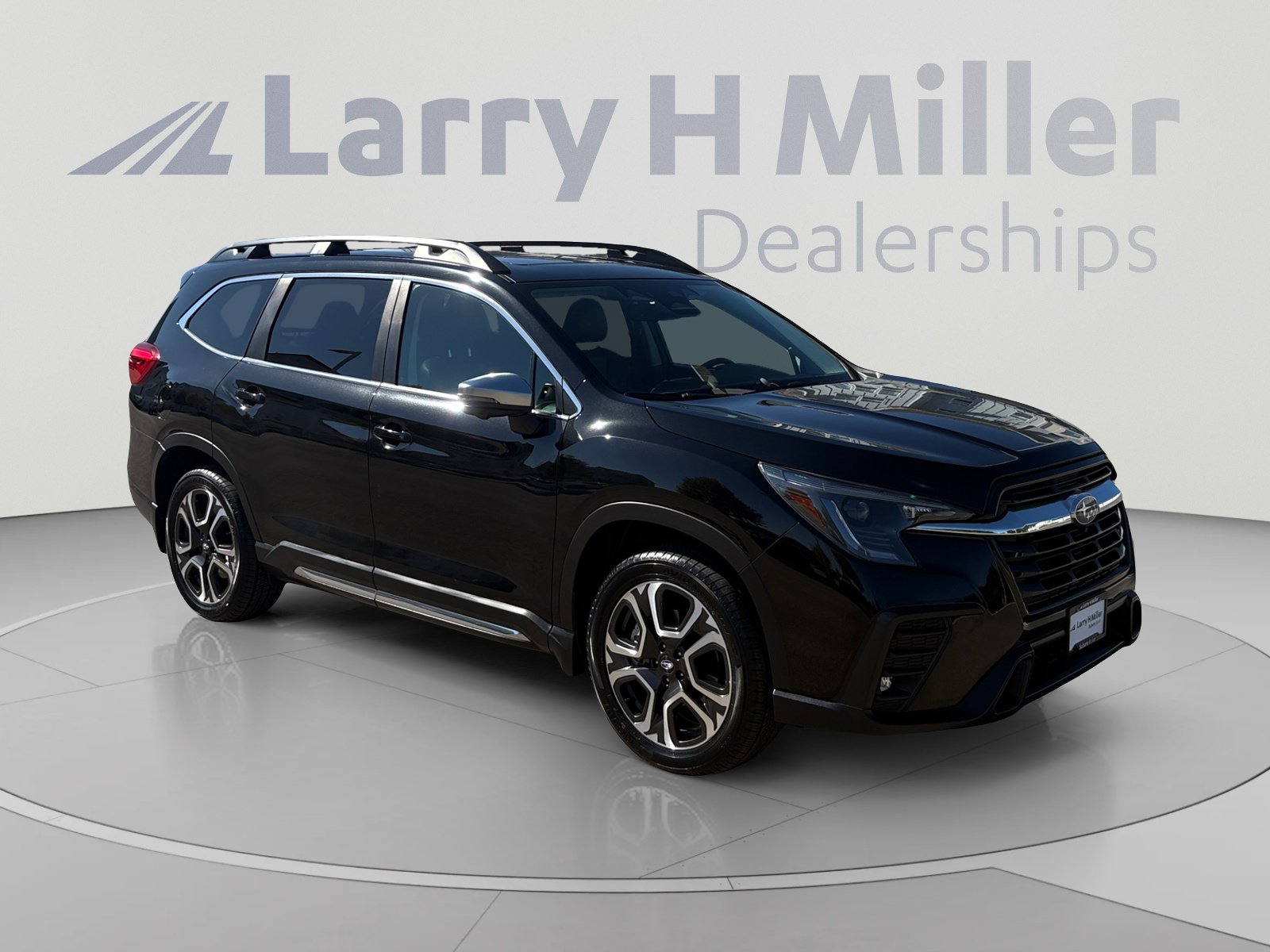 Certified 2023 Subaru Ascent Limited w/ Technology Package AWD/4WD image 7