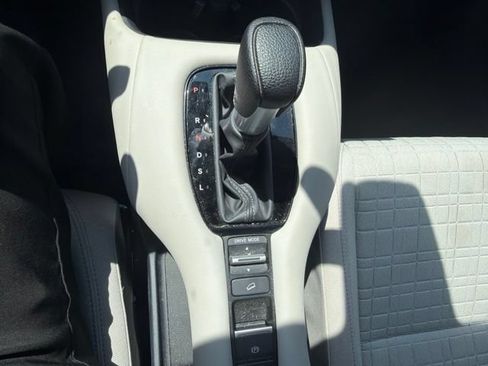 Used 2024 Honda HR-V LX image 8
