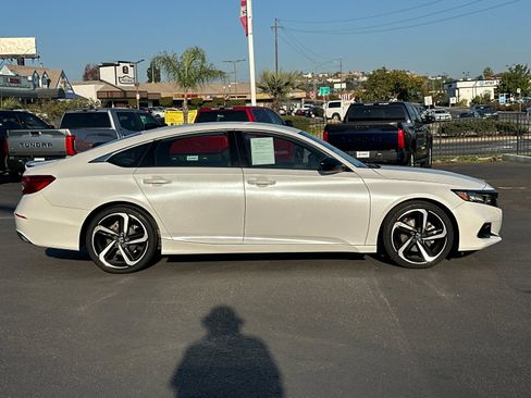 Used 2022 Honda Accord Sport image 6