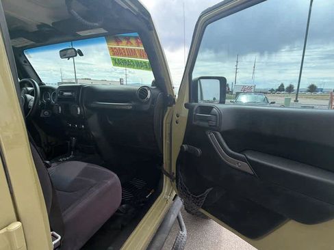 Used 2013 Jeep Wrangler Unlimited Sport AWD/4WD image 30