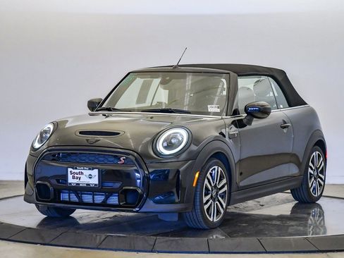 Certified 2023 MINI Cooper S w/ Signature Upholstery Package image 1