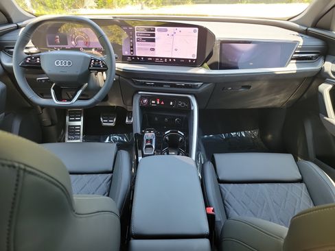 New 2026 Audi SQ5 Premium Plus AWD/4WD image 12