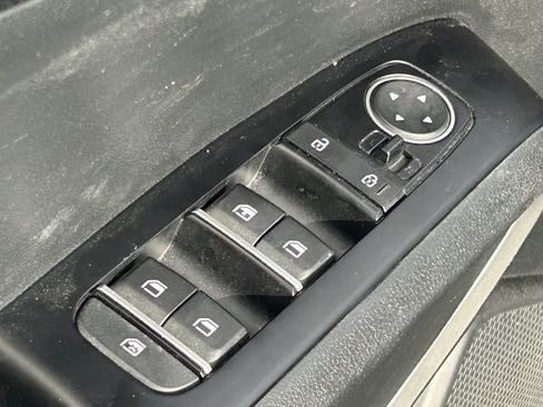 Used 2023 Kia Soul LX w/ Option Group 015 FWD image 25