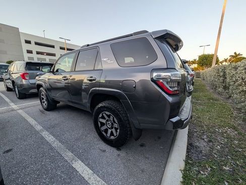 Used 2020 Toyota 4Runner TRD Off-Road Premium image 10