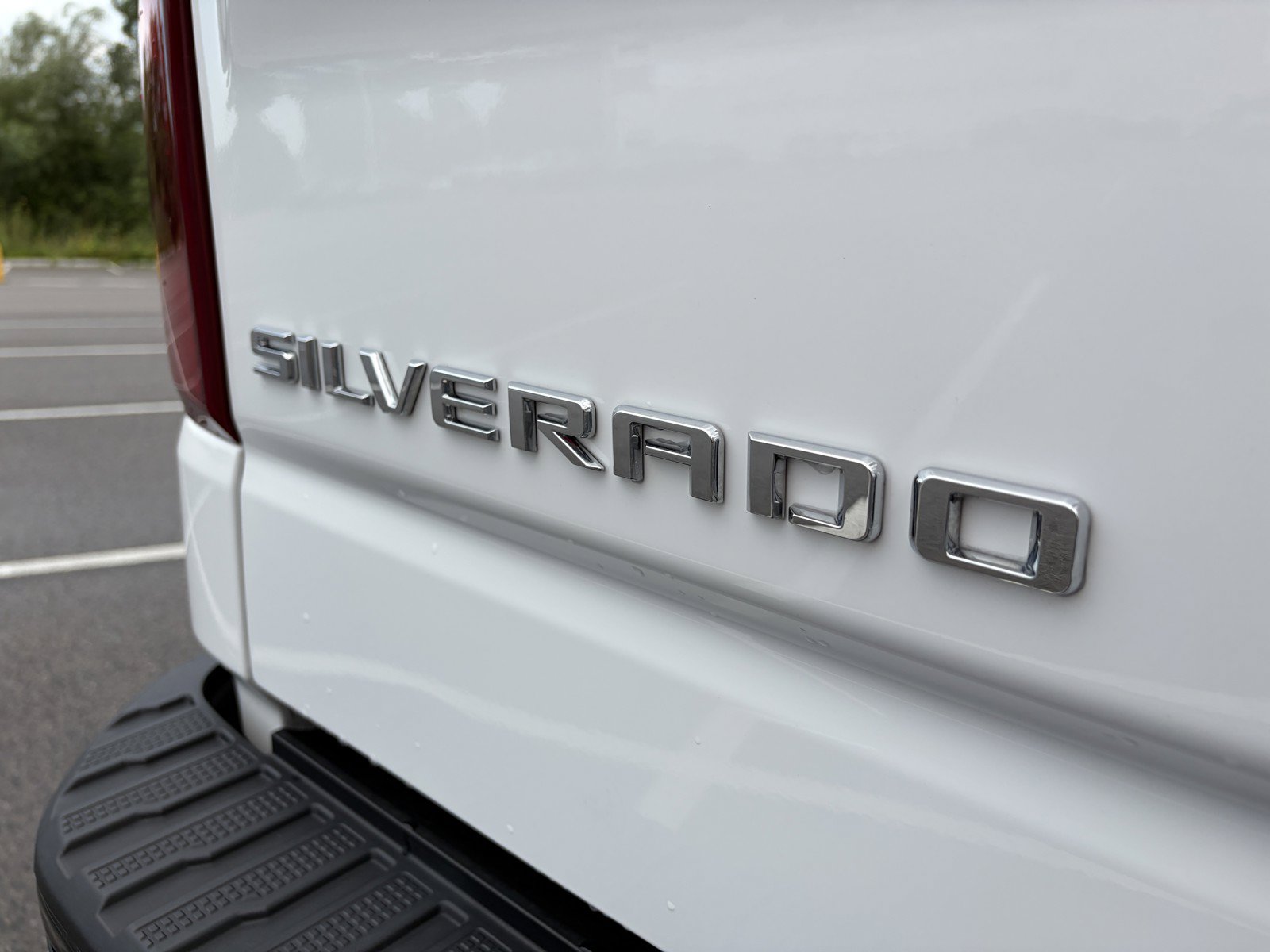 Used 2023 Chevrolet Silverado 1500 LT Trail Boss w/ LT Trail Boss Premium Package AWD/4WD image 31