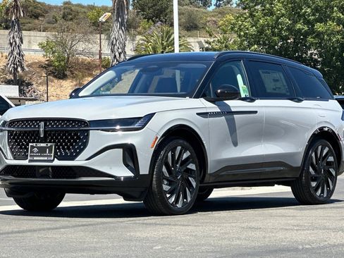 New 2026 Lincoln Nautilus Reserve AWD/4WD image 7