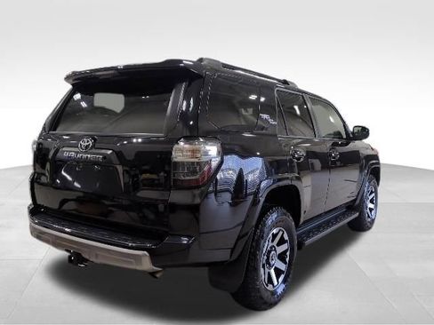 Used 2019 Toyota 4Runner TRD Off-Road AWD/4WD image 29