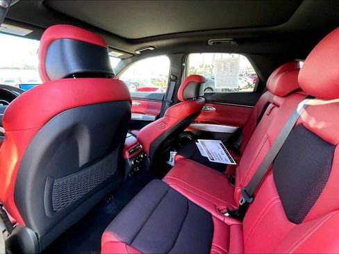 Used 2025 Genesis GV70 2.5T Sport Prestige w/ Sport Prestige Package image 16