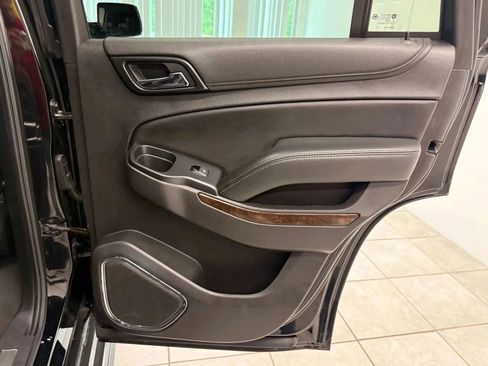 Used 2019 Chevrolet Tahoe LT image 23
