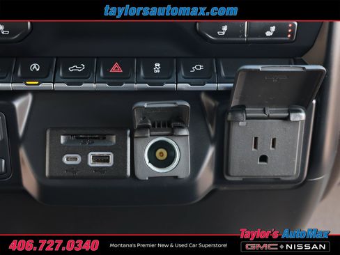 Used 2019 Chevrolet Silverado 1500 LT w/ Convenience Package AWD/4WD image 19
