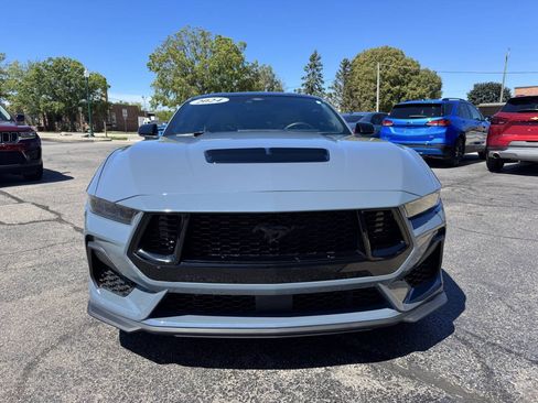Used 2024 Ford Mustang GT Premium w/ GT Performance Package RWD image 4