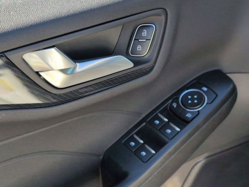 Used 2024 Ford Escape ST-Line w/ Tech Pack #1 image 12