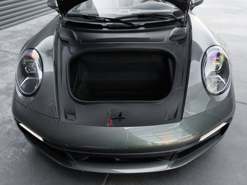 Certified 2020 Porsche 911 Carrera S RWD image 41
