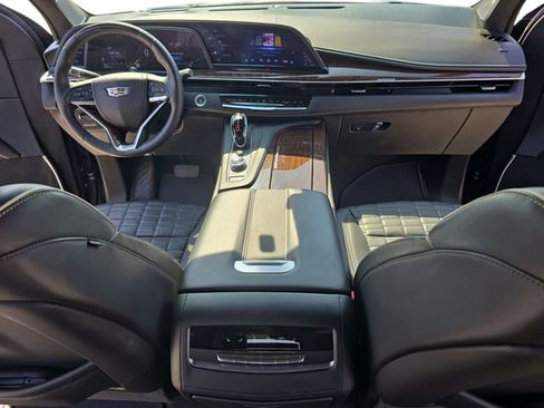 Used 2022 Cadillac Escalade Sport Platinum image 9