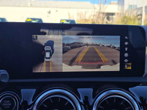 Used 2023 Mercedes-Benz CLA 35 AMG 4MATIC image 30