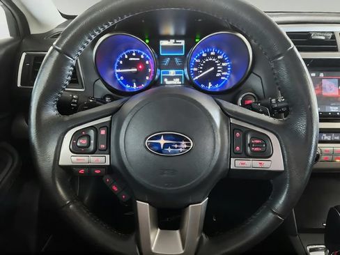 Used 2017 Subaru Outback 2.5i Limited AWD/4WD image 11
