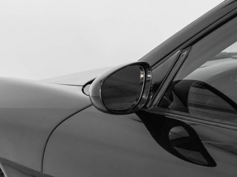 Used 2001 Porsche 911 Carrera 4 image 26