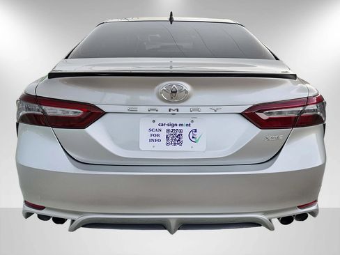Used 2019 Toyota Camry XSE w/ Navigation Package FWD image 6