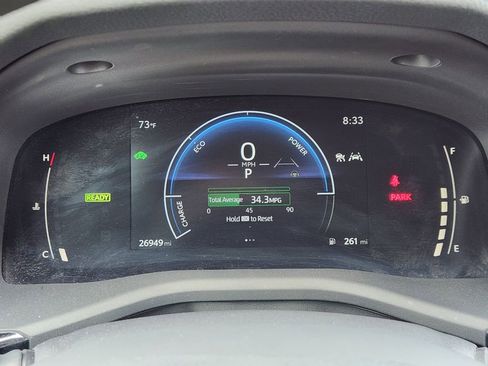 Used 2025 Toyota Camry LE w/ Convenience Package image 11