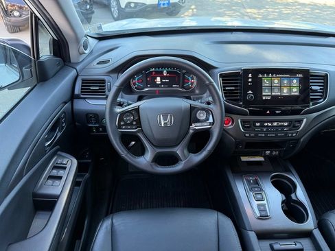 Used 2021 Honda Pilot Special Edition image 2