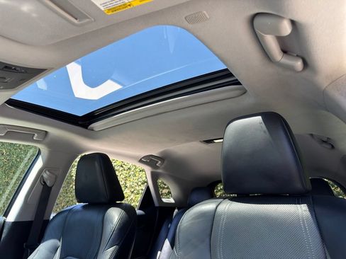 Used 2019 Lexus RX 350 AWD w/ Navigation Package image 17
