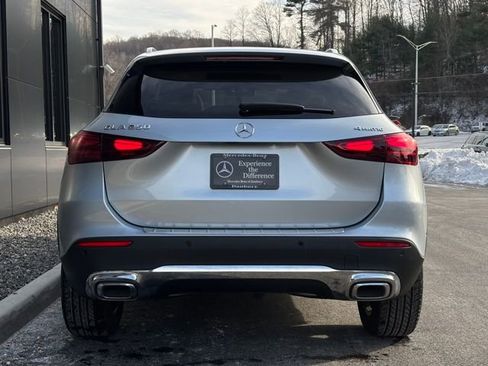 Used 2025 Mercedes-Benz GLA 250 4MATIC image 6