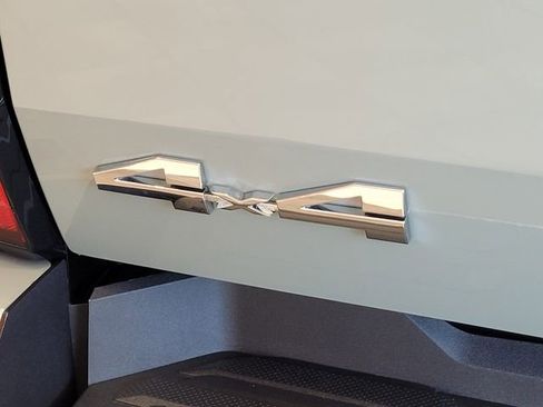 New 2025 Toyota Tundra Limited image 13