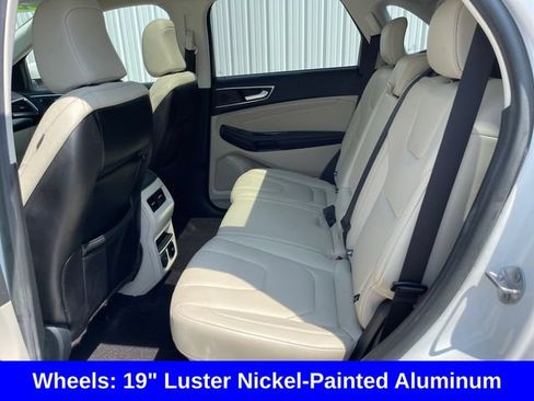 Used 2020 Ford Edge Titanium AWD/4WD image 27