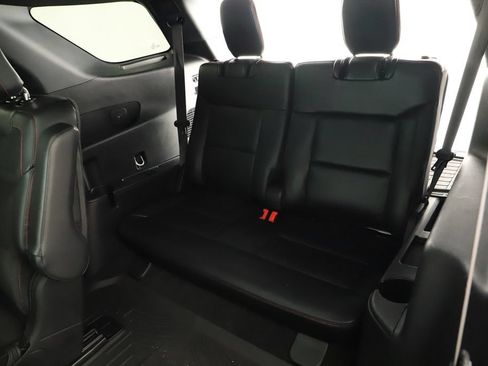 Used 2025 Ford Explorer ST AWD/4WD image 29
