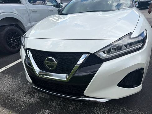 Used 2021 Nissan Maxima 3.5 SV w/ Floor Mat Group FWD image 15