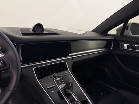 Certified 2023 Porsche Panamera Turbo S AWD/4WD image 23