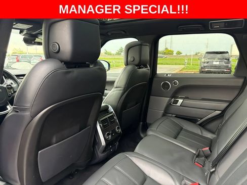 Used 2019 Land Rover Range Rover Sport Supercharged AWD/4WD image 14
