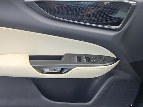 Used 2024 Lexus NX 250 250 Base w/ Cold Area Package image 30