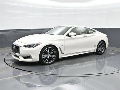 Used 2017 INFINITI Q60 3.0t w/ Premium Plus Package 3.0T RWD image 1