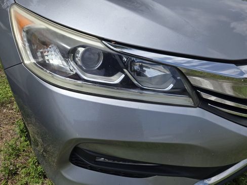 Used 2016 Honda Accord Sport image 7