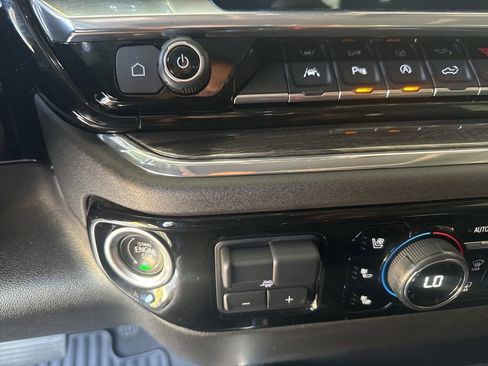 Used 2024 Chevrolet Silverado 1500 LTZ w/ LTZ Convenience Package II image 13