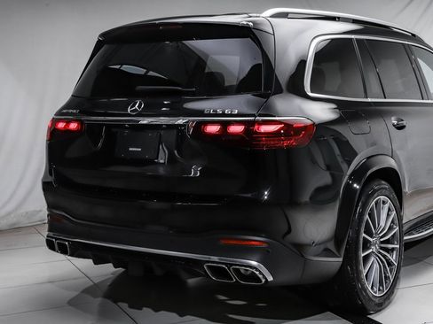 New 2025 Mercedes-Benz GLS 63 AMG 4MATIC image 4