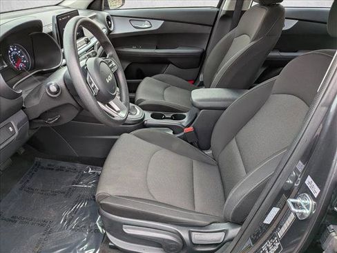 Used 2024 Kia Forte LXS image 14